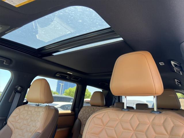 new 2025 Nissan Armada car, priced at $83,808