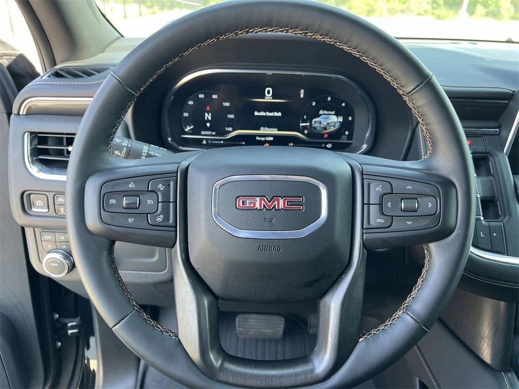 used 2024 GMC Yukon car, priced at $69,874
