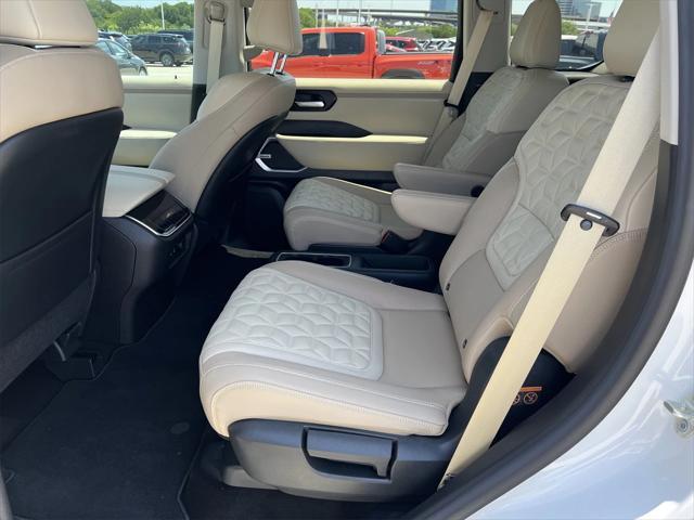 new 2025 Nissan Armada car, priced at $70,590