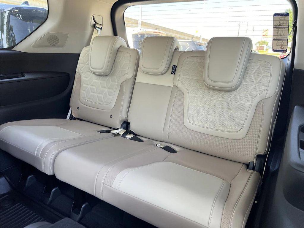 new 2025 Nissan Armada car, priced at $68,656