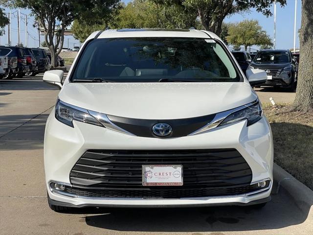 used 2021 Toyota Sienna car, priced at $38,447