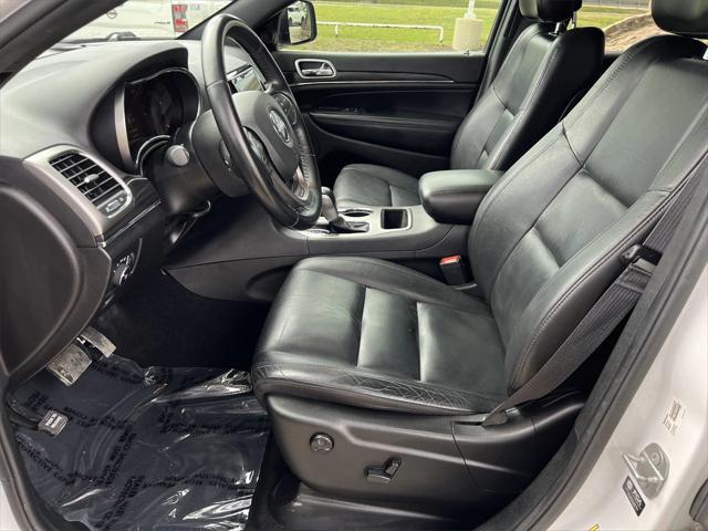 used 2021 Jeep Grand Cherokee car, priced at $20,274