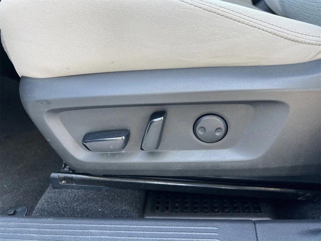 used 2023 Nissan Rogue car, priced at $18,220