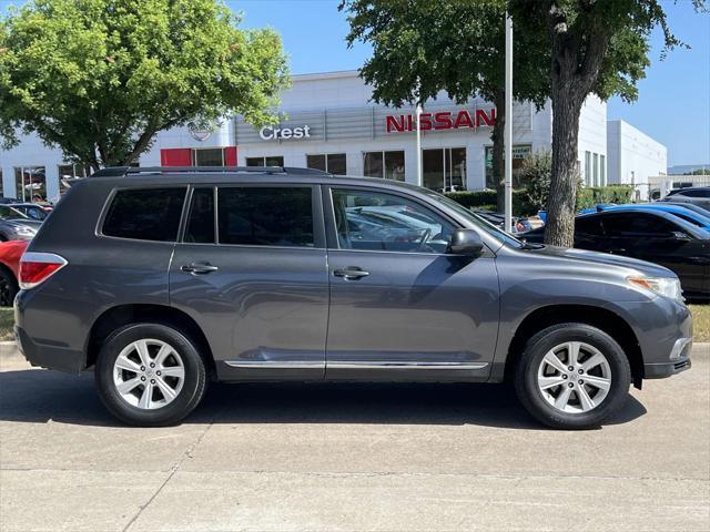 used 2013 Toyota Highlander car, priced at $12,757