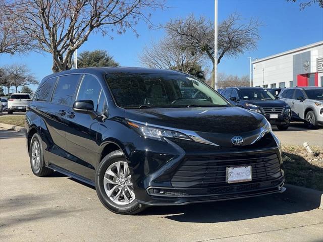 used 2023 Toyota Sienna car, priced at $32,787