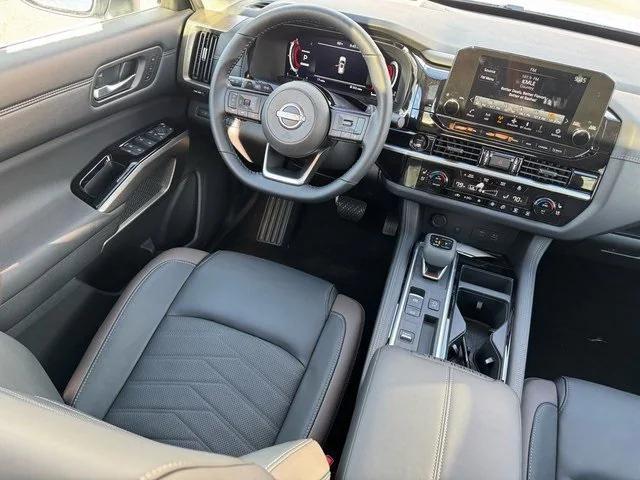 new 2025 Nissan Pathfinder car, priced at $48,709