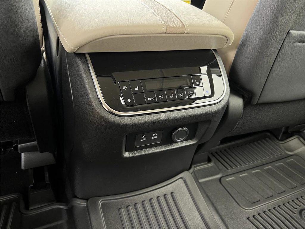 new 2026 Nissan Armada car, priced at $76,486