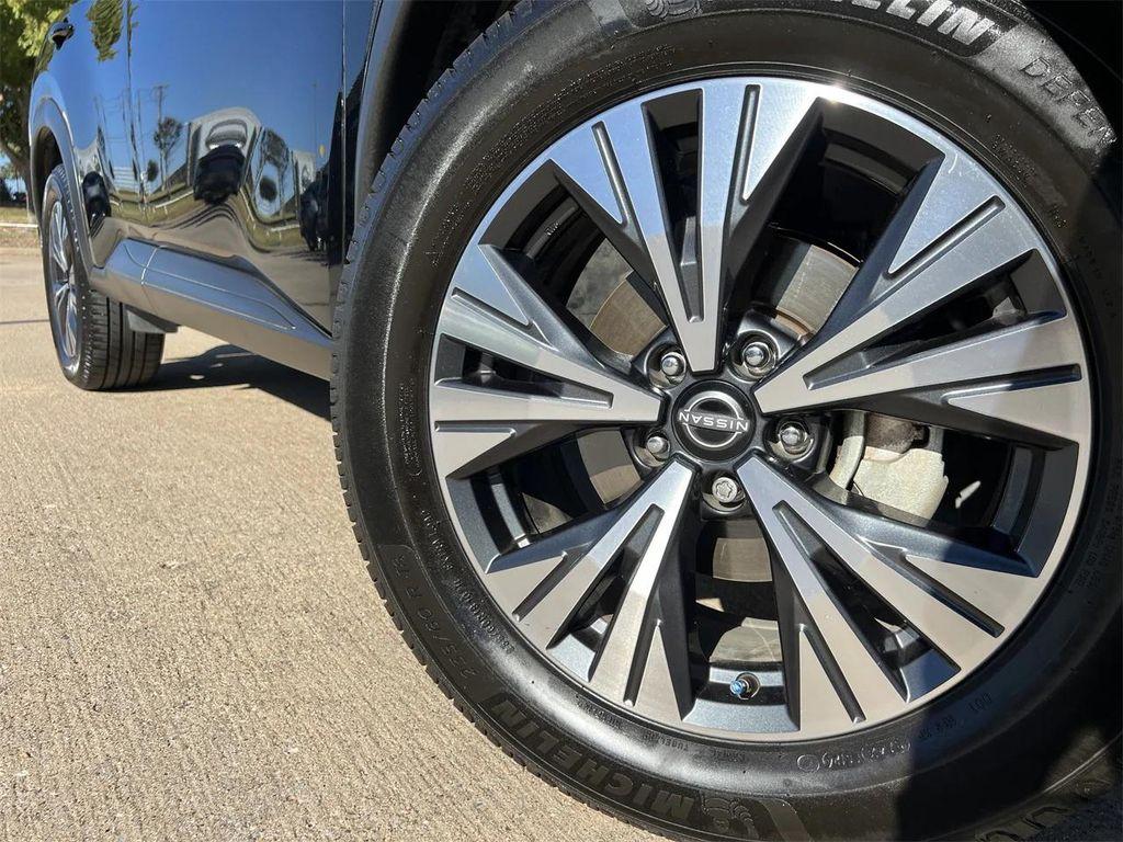 used 2023 Nissan Rogue car, priced at $17,487