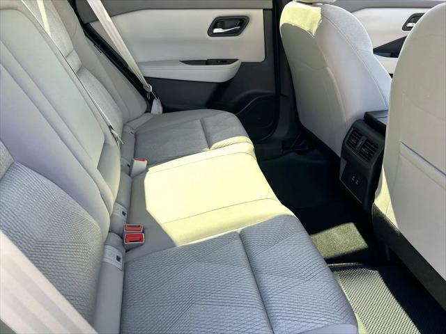 new 2025 Nissan Rogue car, priced at $30,175