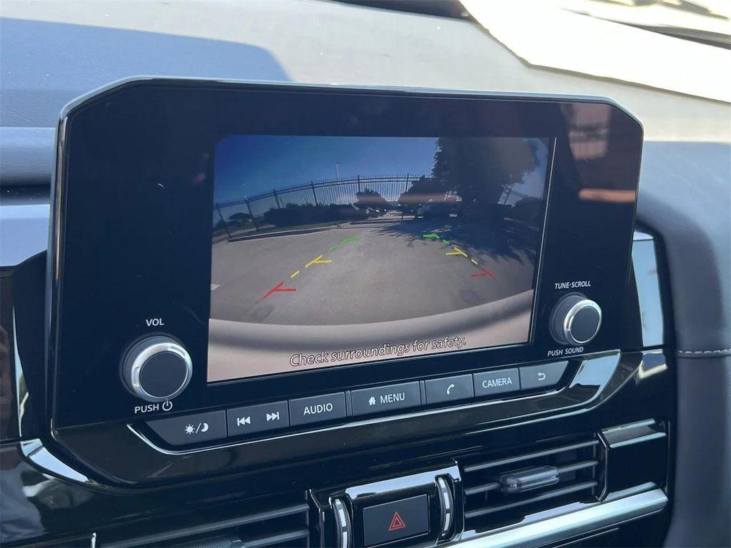 new 2025 Nissan Pathfinder car, priced at $31,908