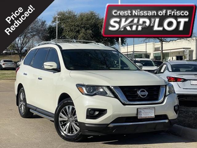 used 2020 Nissan Pathfinder car, priced at $15,674