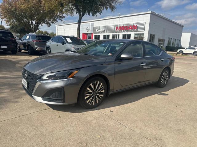 used 2023 Nissan Altima car, priced at $21,974