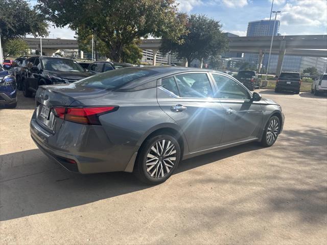 used 2023 Nissan Altima car, priced at $21,974