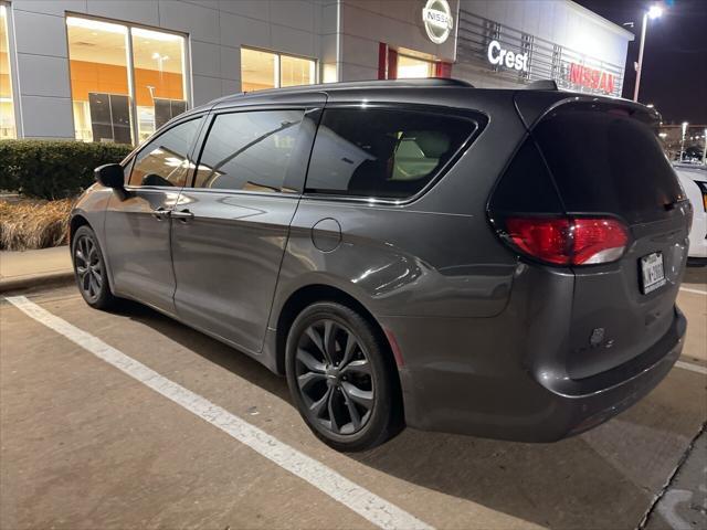 used 2020 Chrysler Pacifica car, priced at $18,487