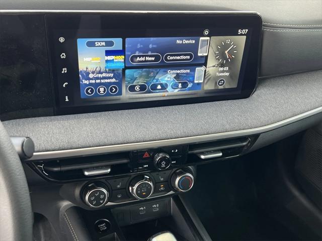 new 2025 Nissan Kicks car, priced at $26,780