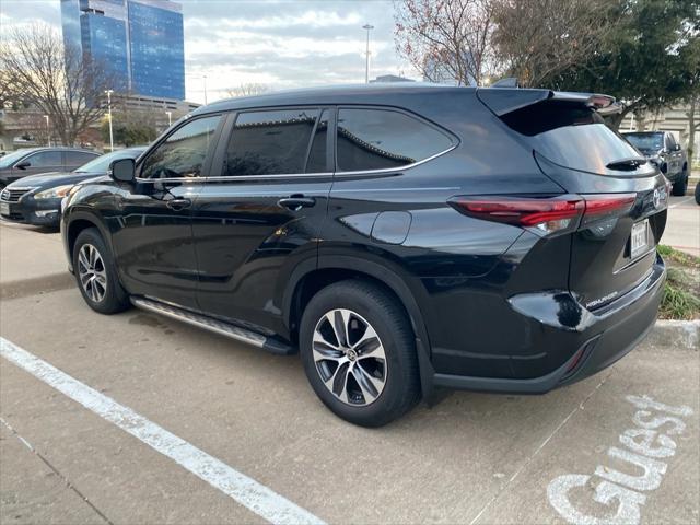 used 2024 Toyota Highlander car, priced at $42,787