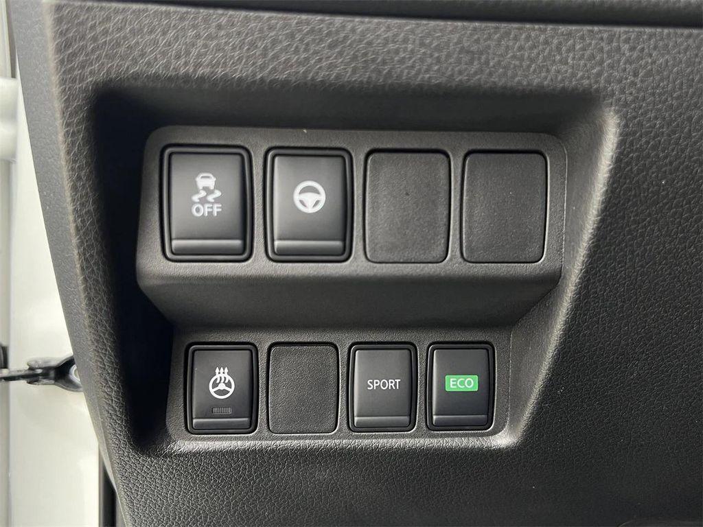 used 2022 Nissan Rogue Sport car, priced at $23,274