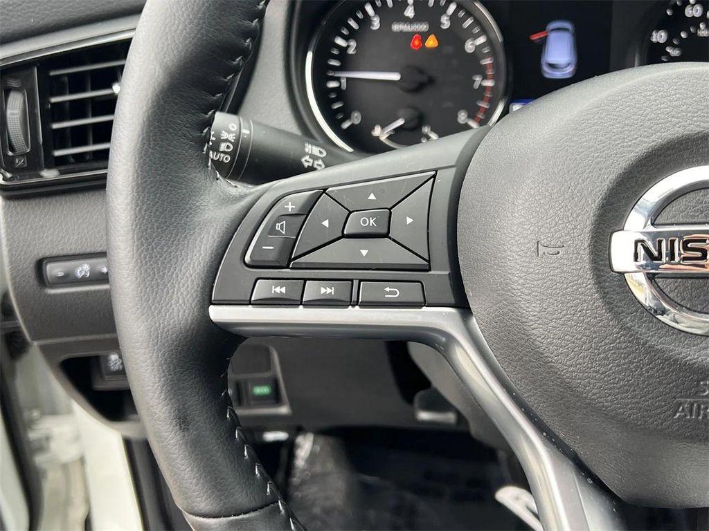 used 2022 Nissan Rogue Sport car, priced at $23,274