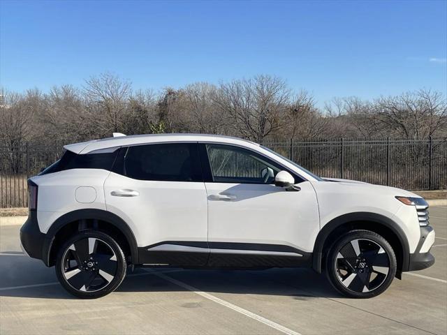 new 2025 Nissan Kicks car, priced at $29,659