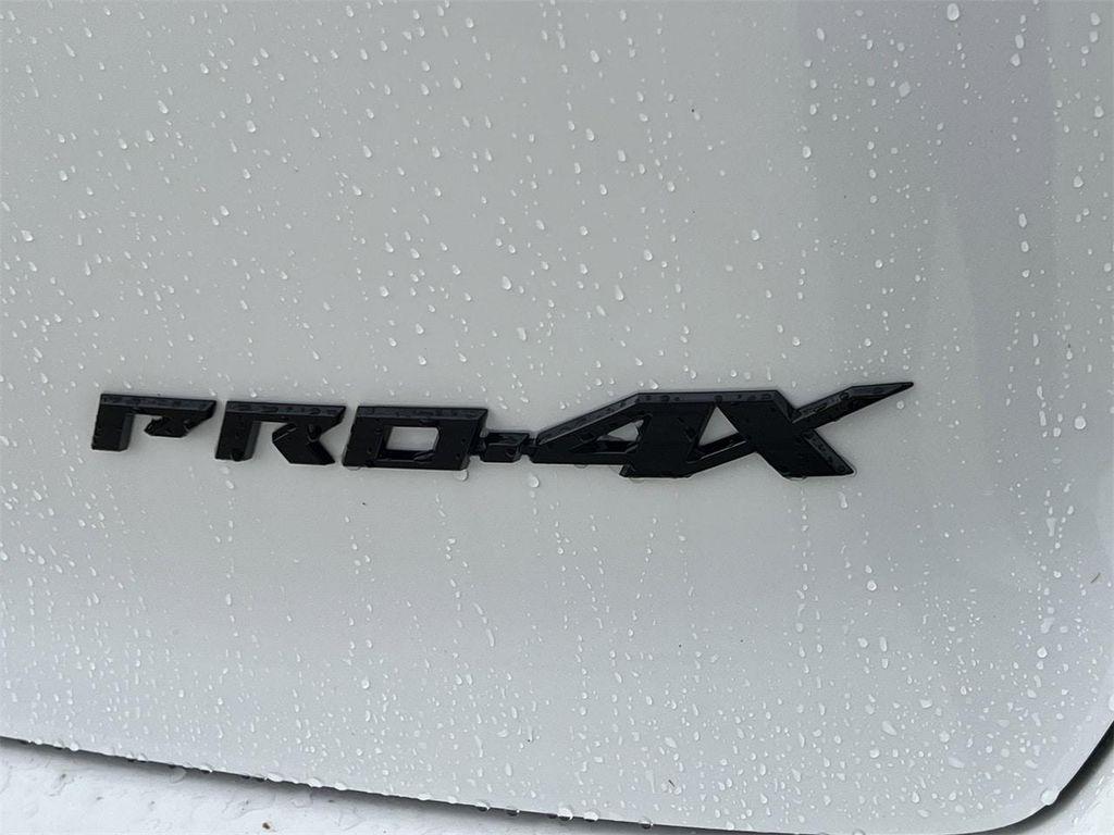 new 2026 Nissan Armada car, priced at $75,642