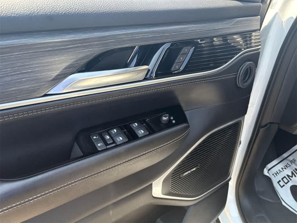 used 2023 Jeep Wagoneer car, priced at $45,757