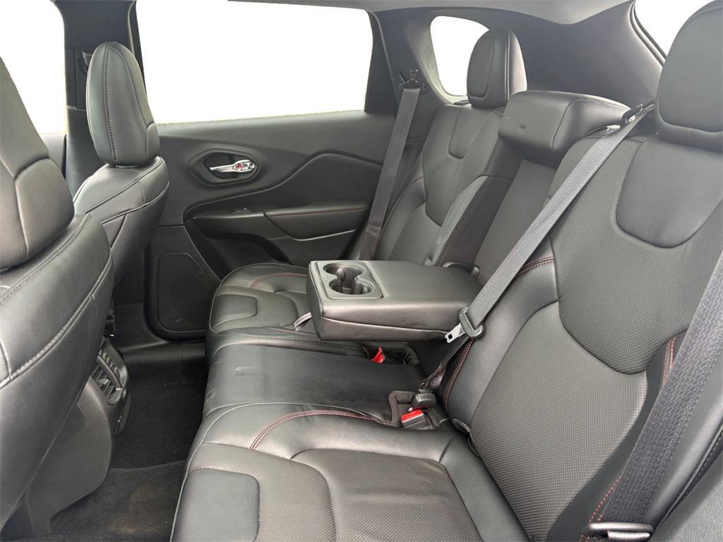 used 2022 Jeep Cherokee car, priced at $28,999