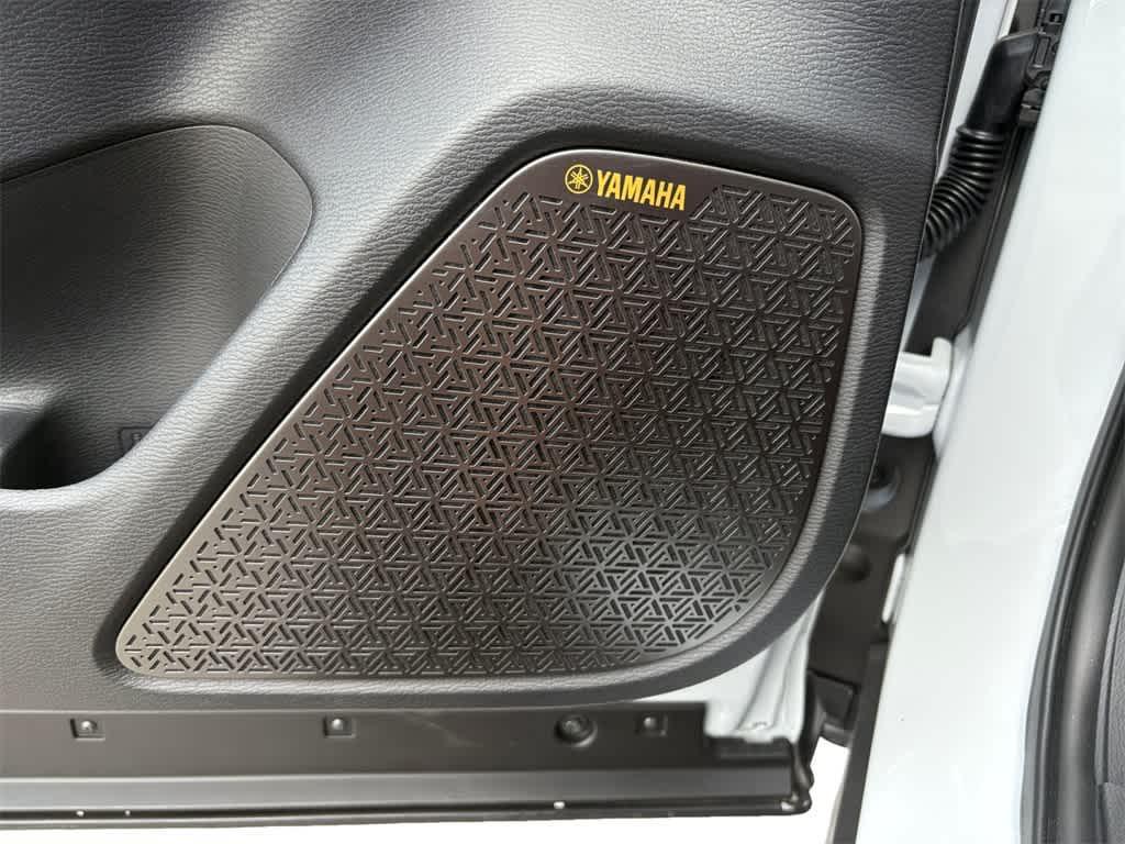 new 2025 Mitsubishi Outlander car, priced at $41,810