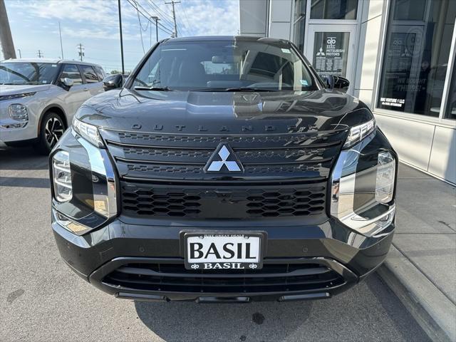 new 2024 Mitsubishi Outlander car, priced at $37,370