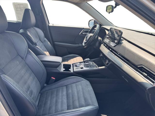 used 2022 Mitsubishi Outlander car, priced at $22,261