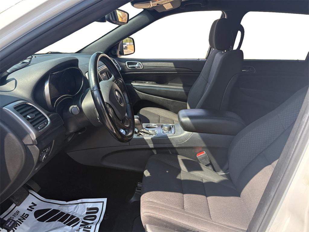 used 2020 Jeep Grand Cherokee car, priced at $22,999