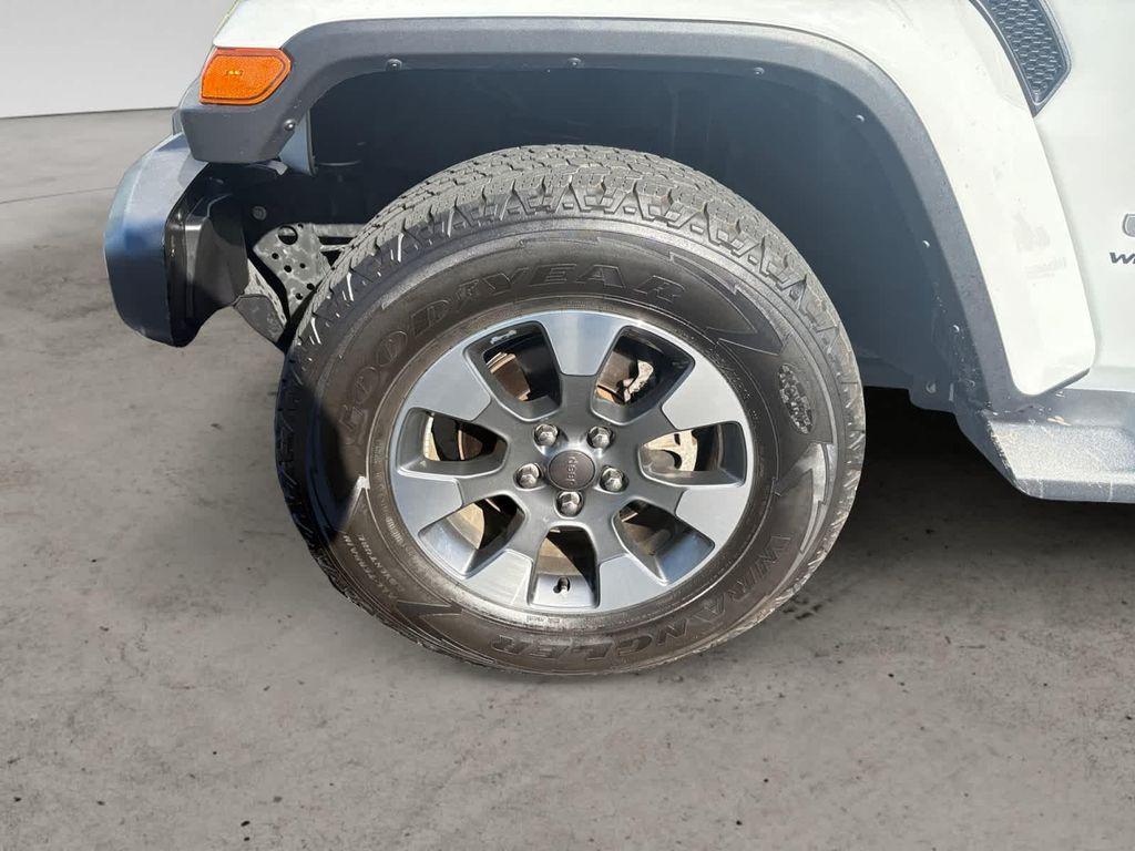 used 2022 Jeep Wrangler Unlimited car, priced at $38,999