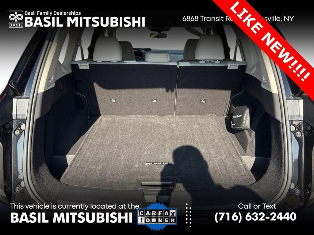 used 2024 Nissan Rogue car, priced at $30,999