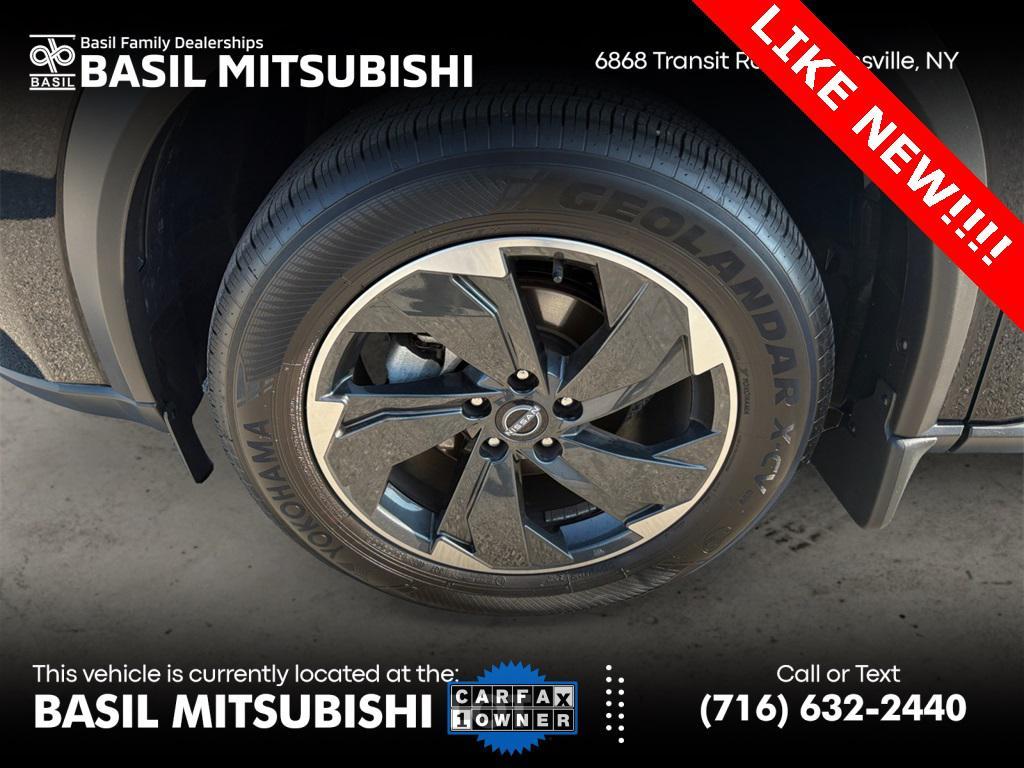 used 2024 Nissan Rogue car, priced at $30,999
