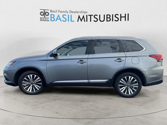 used 2020 Mitsubishi Outlander car, priced at $18,999