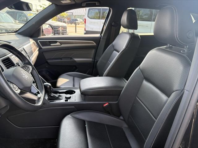 used 2022 Volkswagen Atlas Cross Sport car, priced at $24,999