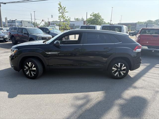 used 2022 Volkswagen Atlas Cross Sport car, priced at $24,999