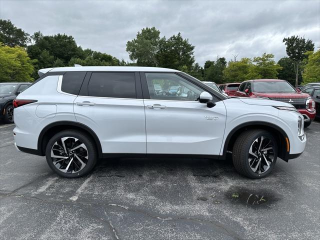 new 2025 Mitsubishi Outlander PHEV car, priced at $44,605