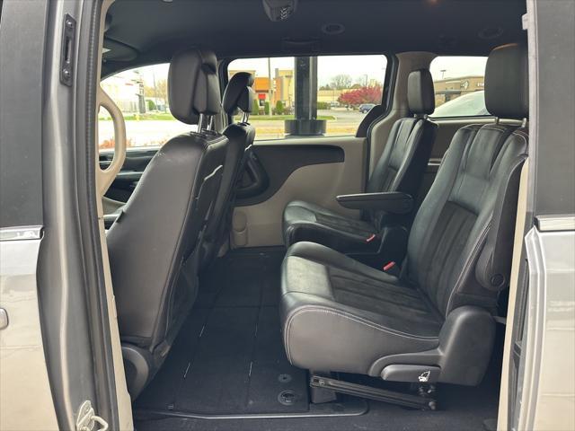 used 2019 Dodge Grand Caravan car, priced at $17,991