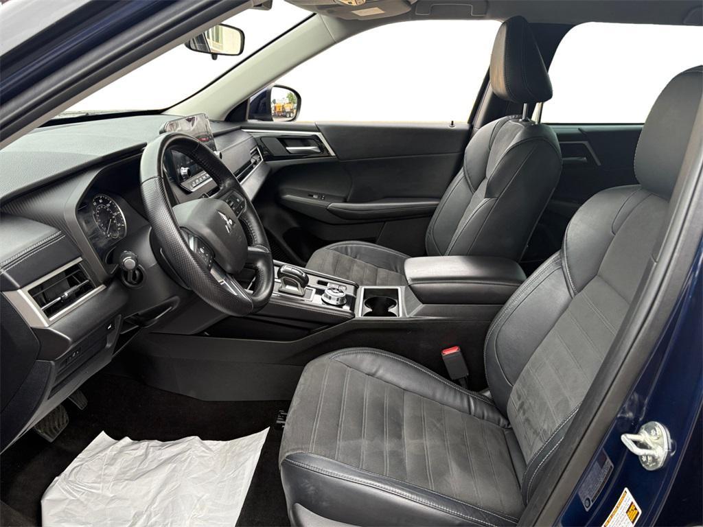 used 2023 Mitsubishi Outlander car, priced at $25,736