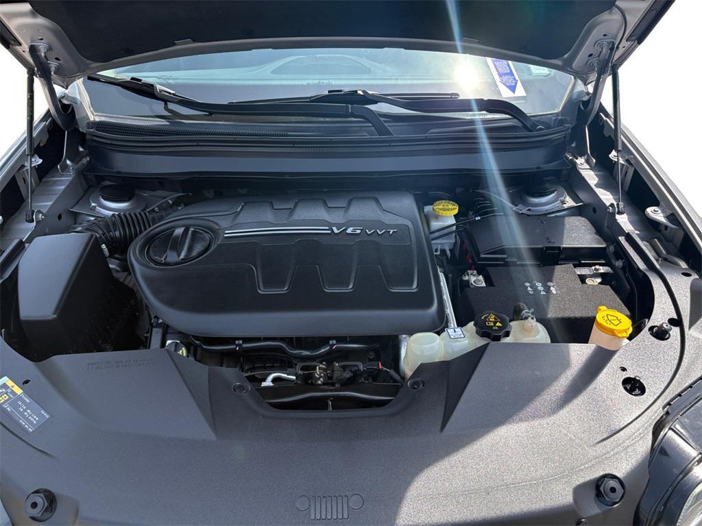 used 2022 Jeep Cherokee car, priced at $22,440