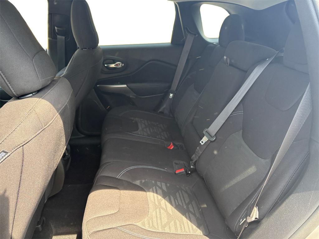 used 2022 Jeep Cherokee car, priced at $22,440