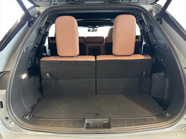 new 2025 Mitsubishi Outlander car, priced at $45,930