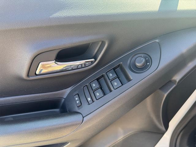 used 2022 Chevrolet Trax car, priced at $18,882
