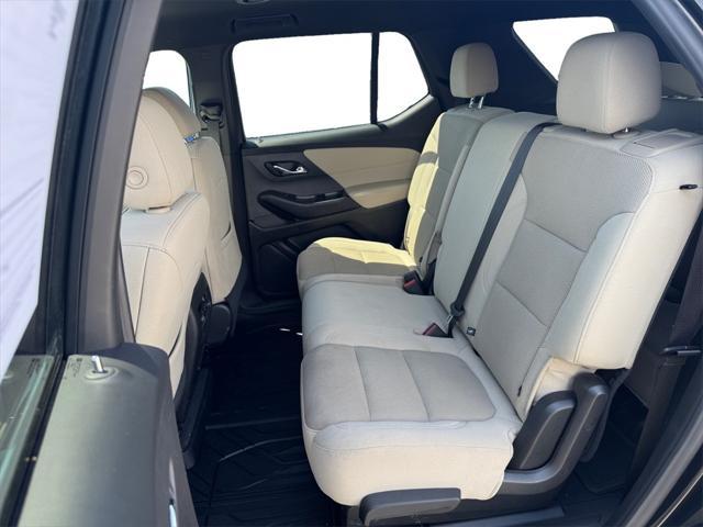 used 2022 Chevrolet Traverse car, priced at $27,871