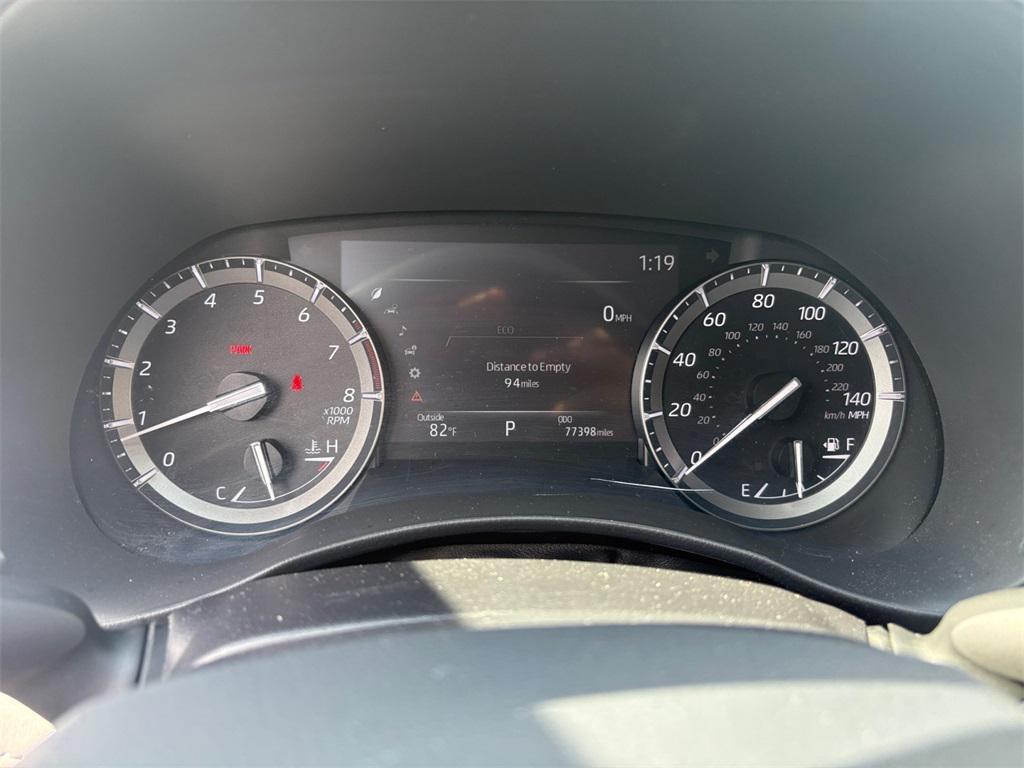 used 2020 Toyota Highlander car, priced at $32,999