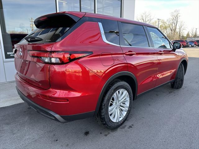 new 2024 Mitsubishi Outlander car, priced at $33,060