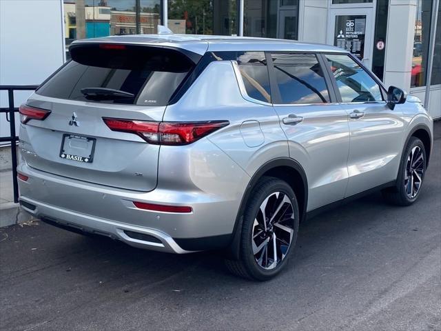 new 2024 Mitsubishi Outlander car, priced at $34,420