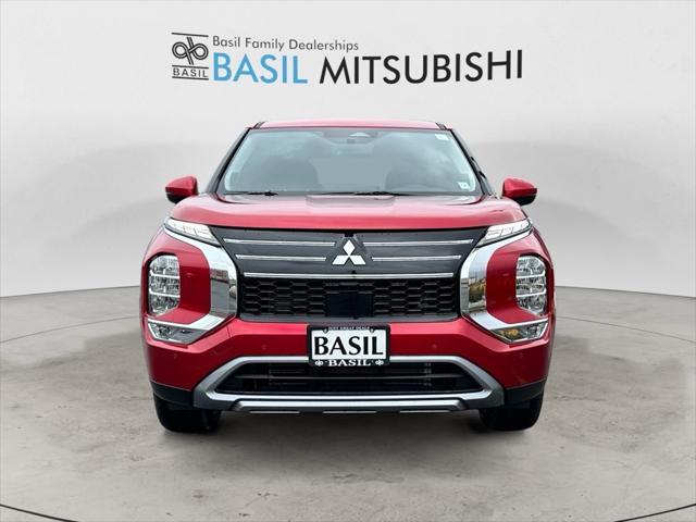 new 2025 Mitsubishi Outlander car, priced at $40,105