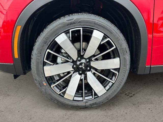new 2025 Mitsubishi Outlander car, priced at $40,105