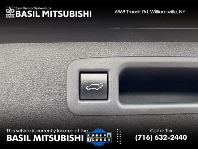 used 2022 Toyota Highlander car, priced at $37,900